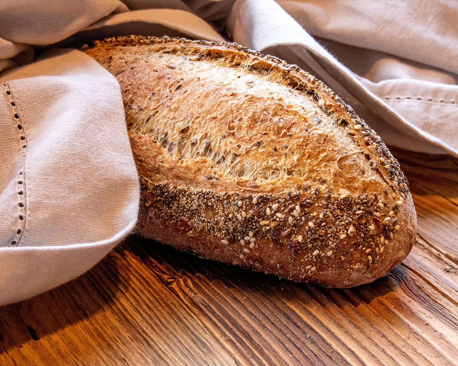 Mehrkornbrot - Monatsbrot im April