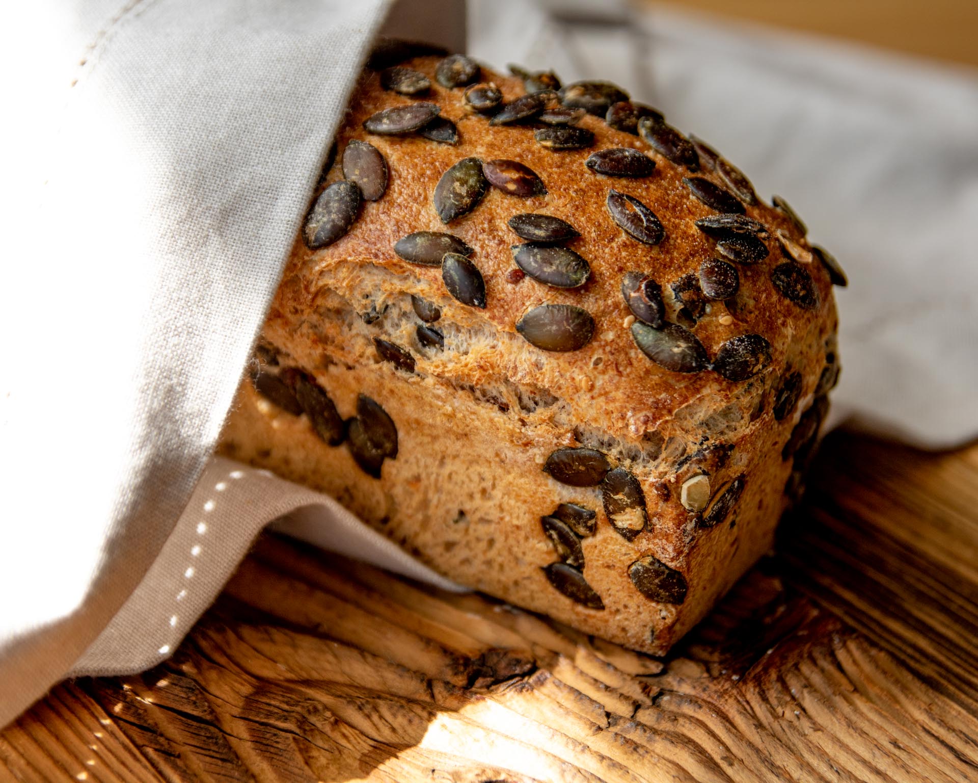 Kürbiskernbrot - Monatsbrot im Oktober