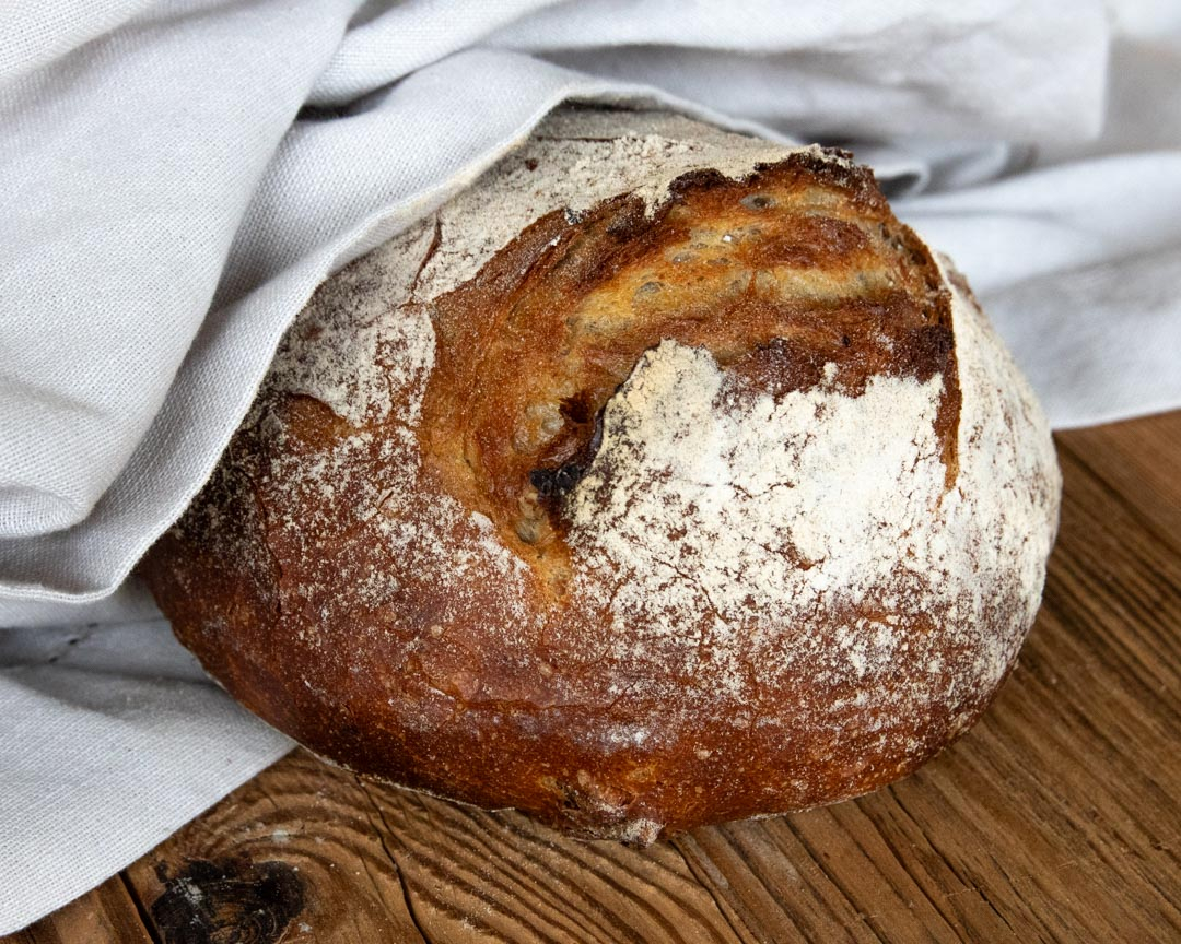 Härdöpfu-Nussbrot - Monatsbrot im November