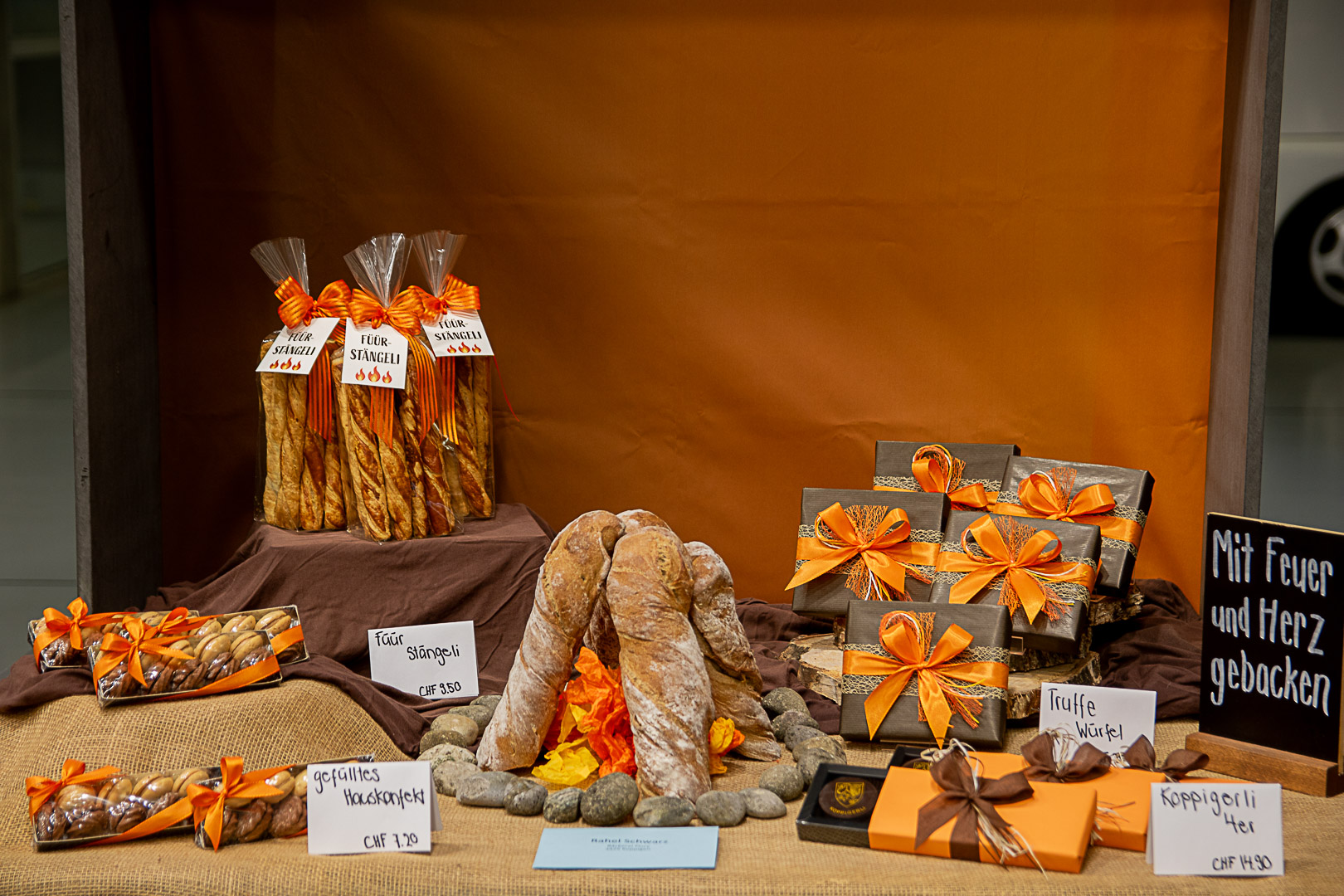 Ausstellungstisch von Rahel an der BAM.