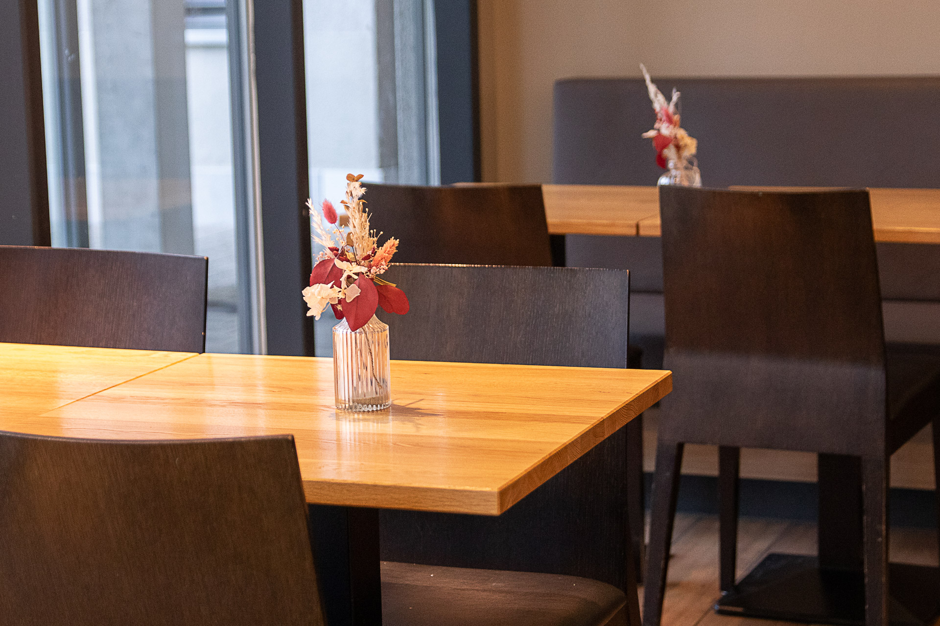 Helles, gemütliches Café in Burgdorf.