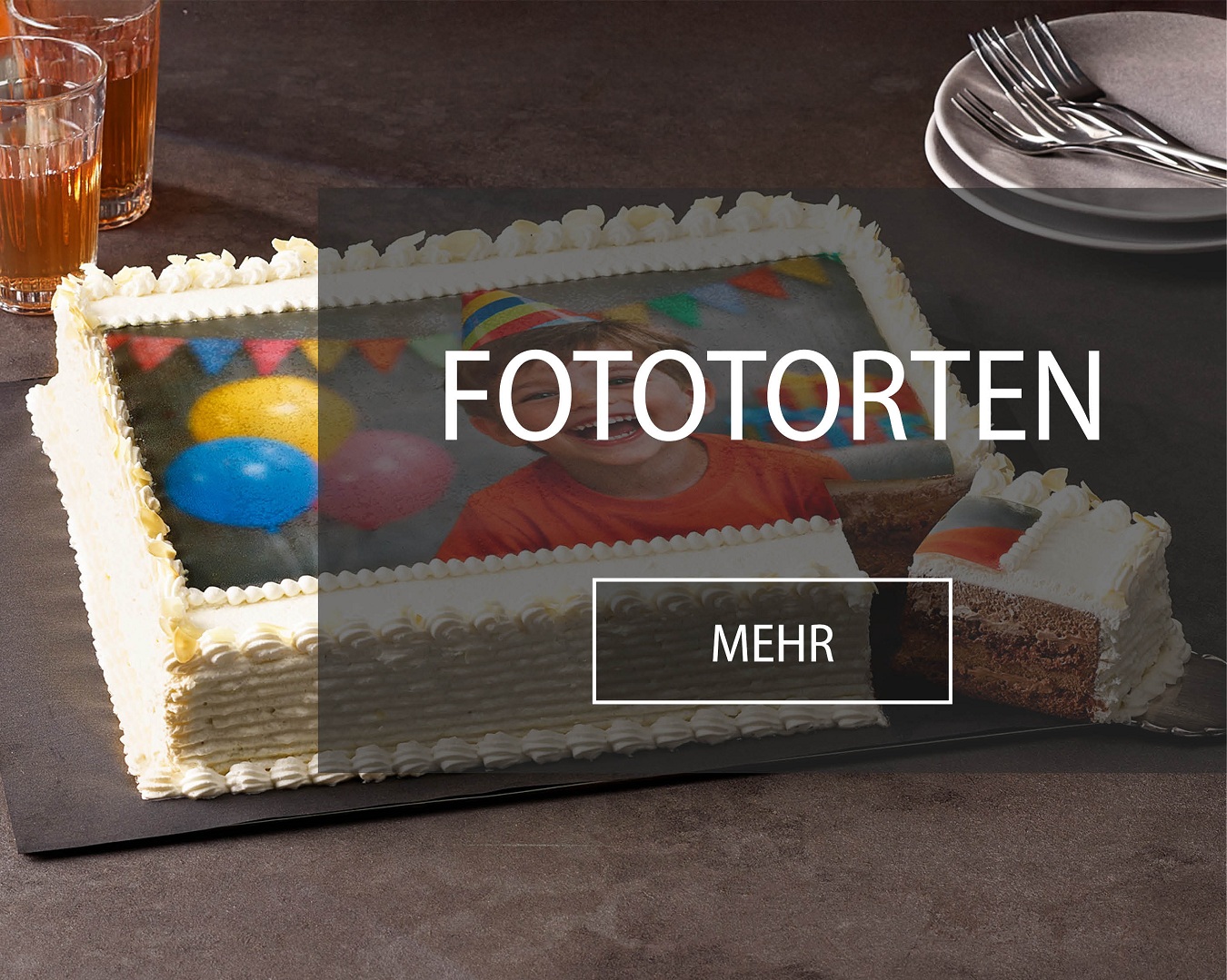 angeschnittene Fototorte für Kindergeburtstag