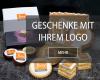 Viele verschiedene Produkte wie Cremeschnitten, Spitzbuben, Bündner Nusstorte und Koppigerli mit essbarem Logo.